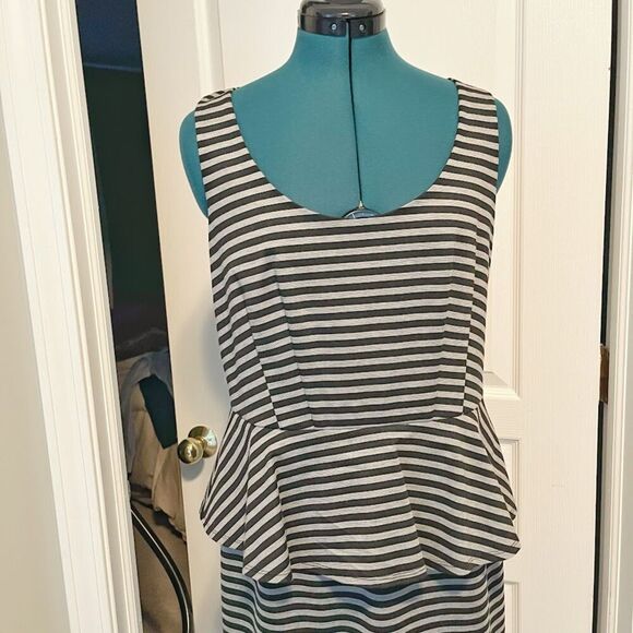 Ann Taylor NWT Stripe Peplum Stretch Sleeveless Fully Lined Sheath Dress - Picture 4 of 14